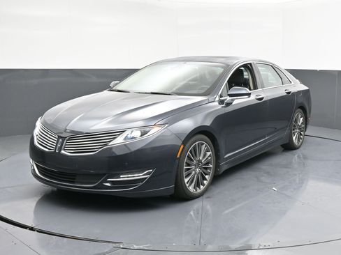 Used 2014 Lincoln MKZ AWD image 4