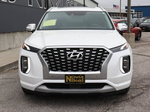 Used 2022 Hyundai Palisade Limited w/ Cargo Package image 2
