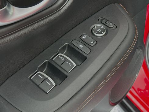 Certified 2024 Honda HR-V Sport image 17