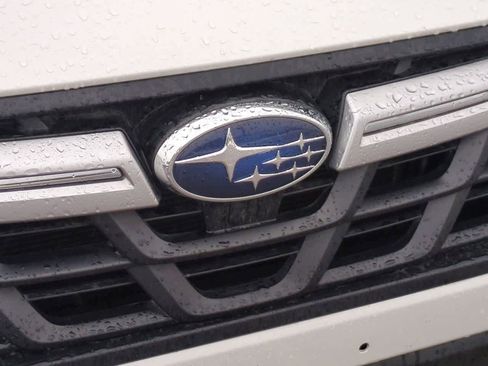 Used 2023 Subaru Crosstrek 2.5i Limited w/ Moonroof Package image 11