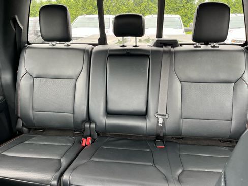 Used 2023 Ford F250 Lariat w/ Tremor Off-Road Package AWD/4WD image 22