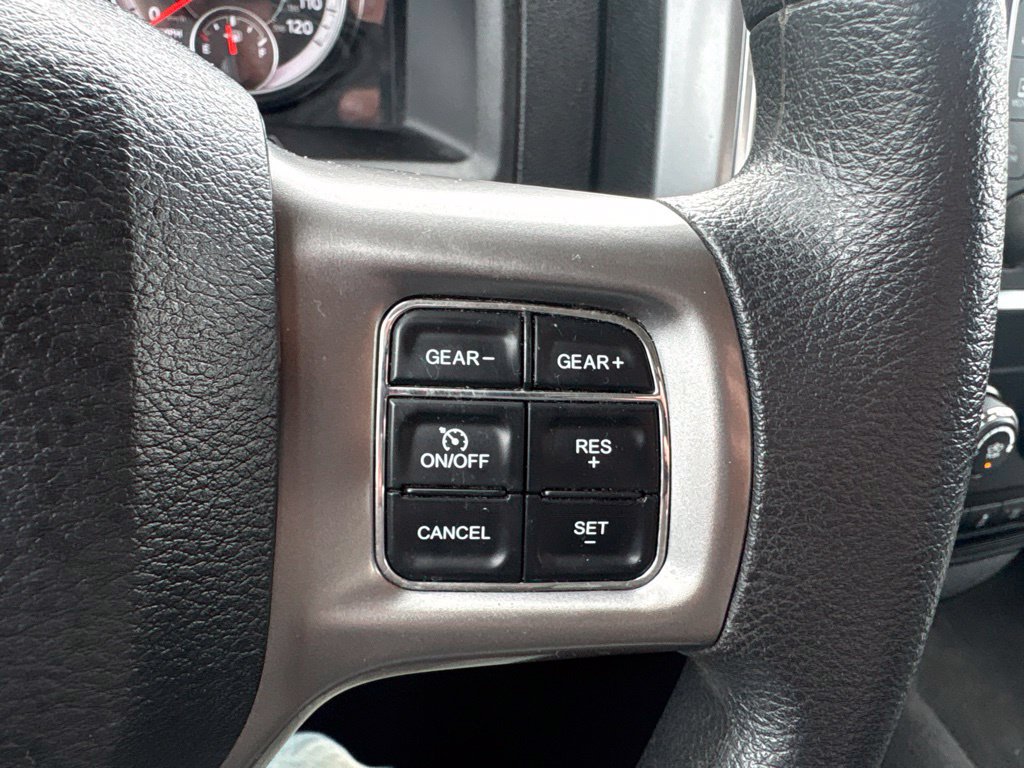 Used 2024 RAM 1500 Classic SLT AWD/4WD image 17