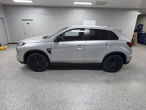 Used 2023 Mitsubishi Outlander Sport SE AWD/4WD image 6