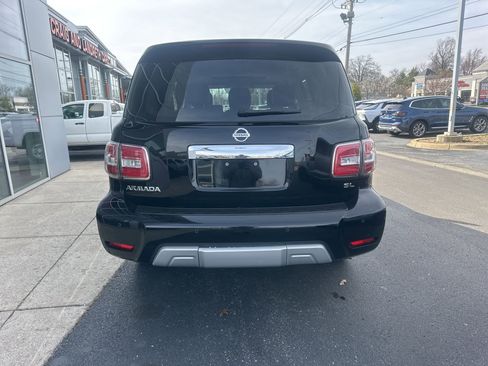 Used 2018 Nissan Armada SL w/ Moonroof Package image 3