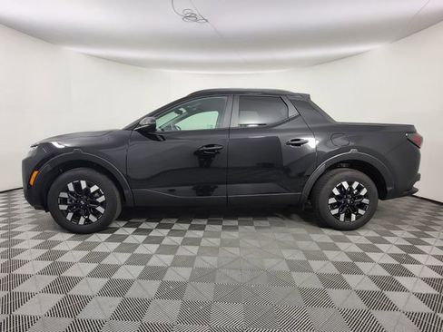 Certified 2025 Hyundai Santa Cruz SEL AWD/4WD image 2