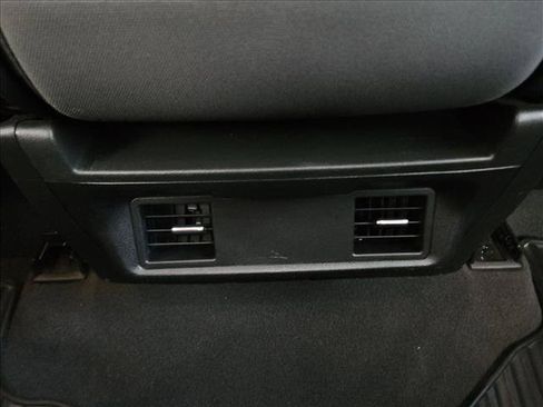 Used 2022 Chevrolet Silverado 1500 Custom w/ Safety Confidence Package RWD image 16