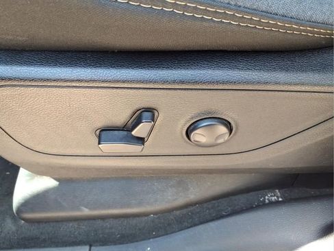 Used 2024 RAM 1500 Big Horn AWD/4WD image 14