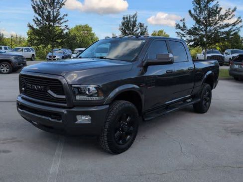 Used 2018 RAM 2500 Laramie w/ Sport Appearance Group AWD/4WD image 4