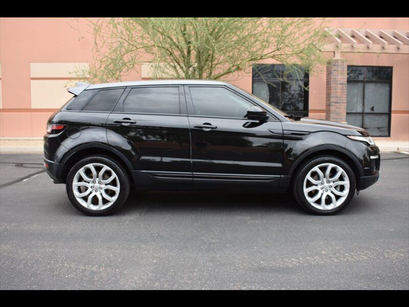 Used 2019 Land Rover Range Rover Evoque SE Premium AWD/4WD image 1