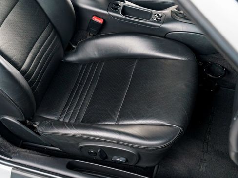 Used 2003 Porsche 911 GT3 RS image 87