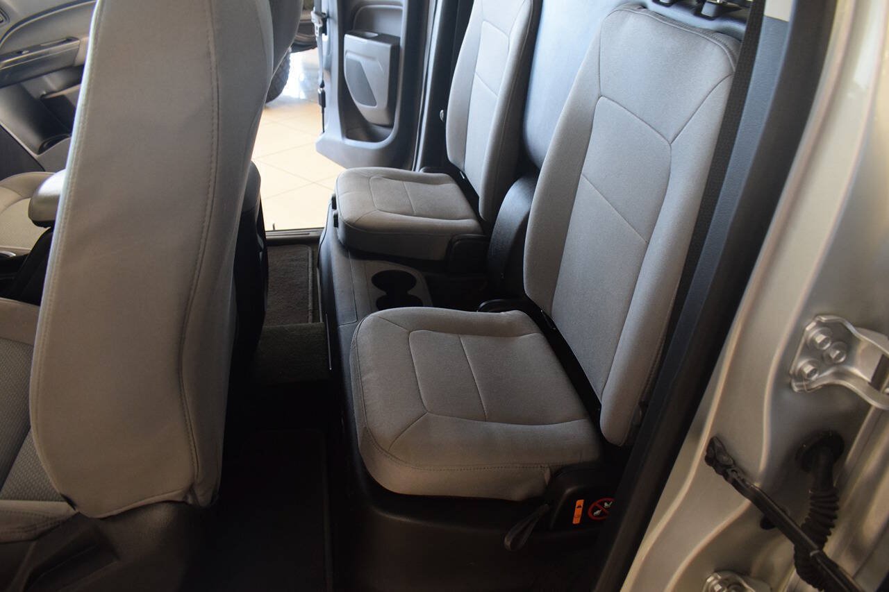 Used 2016 Chevrolet Colorado W/T RWD image 37