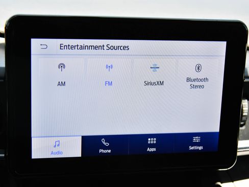 Used 2023 Ford Explorer XLT w/ Equipment Group 202A RWD image 24