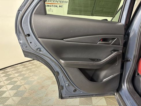 Used 2025 MAZDA CX-30 AWD 2.5 S w/ Preferred Package image 21