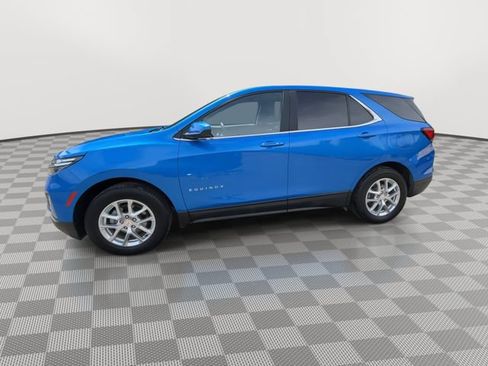 Used 2024 Chevrolet Equinox LT AWD/4WD image 4