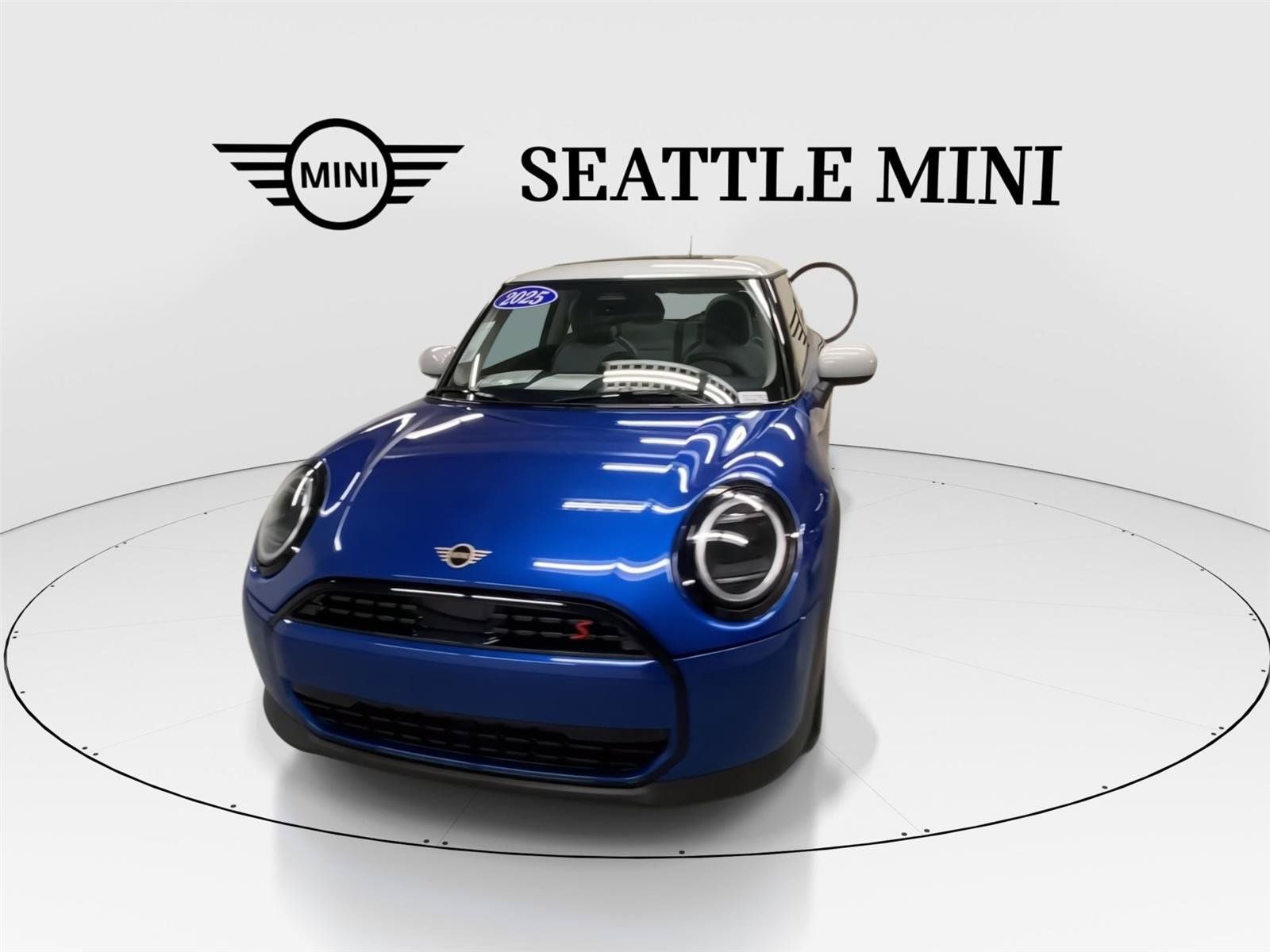 Used 2025 MINI Cooper S FWD image 4