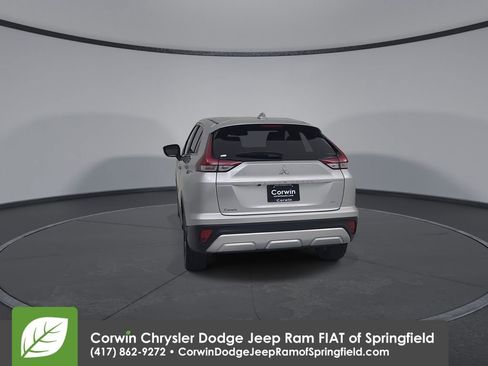 Used 2025 Mitsubishi Eclipse Cross SE image 12