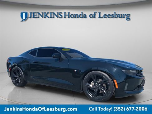 Used 2022 Chevrolet Camaro LT w/ Technology Package image 1