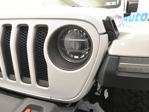 Used 2018 Jeep Wrangler Unlimited Rubicon AWD/4WD image 9