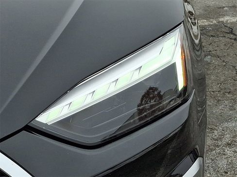 Used 2023 Audi S5 Premium image 9