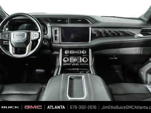 Used 2023 GMC Yukon Denali AWD/4WD image 10