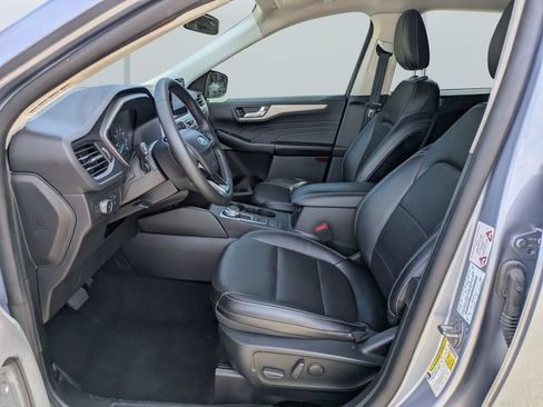 Used 2022 Ford Escape SEL FWD image 20