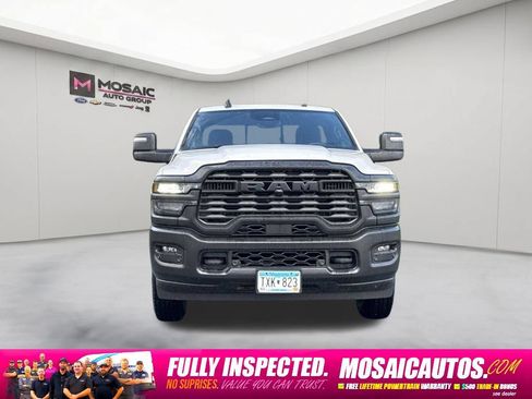 Used 2026 RAM 2500 Tradesman AWD/4WD image 2