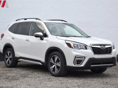 Used 2019 Subaru Forester Touring w/ Popular Package #3 AWD/4WD image 39