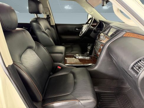 Used 2020 Nissan Armada Platinum w/ Captain's Chairs Package RWD image 23