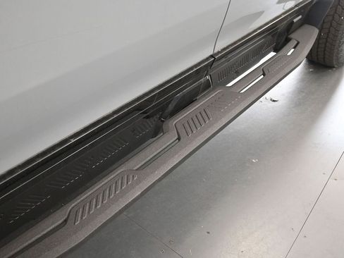 New 2025 GMC Hummer EV 2X image 13