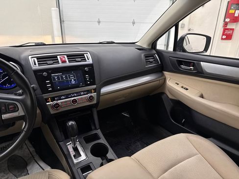 Used 2017 Subaru Outback 2.5i Premium w/ Protection Package #2 image 15