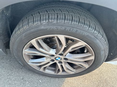 Used 2022 BMW X2 xDrive28i w/ Convenience Package AWD/4WD image 5