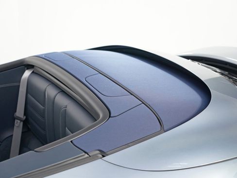 Used 2025 Porsche 911 Carrera image 58