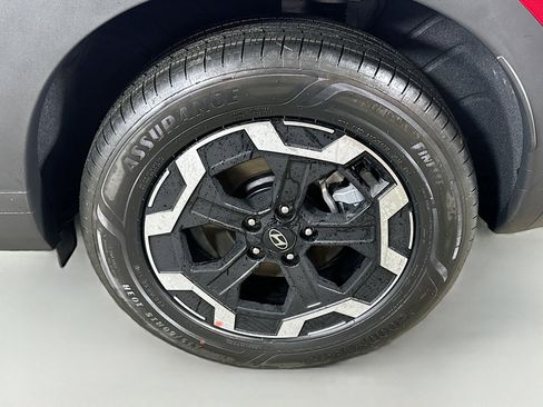 New 2025 Hyundai Santa Fe SE image 29