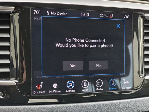 Used 2019 Chrysler Pacifica Touring-L Plus w/ Advanced Safetytec Group image 32