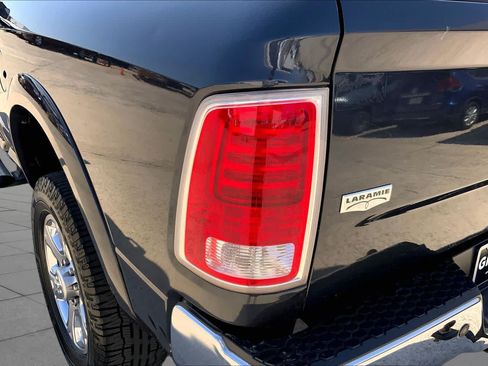 Used 2014 RAM 2500 Laramie w/ Convenience Group AWD/4WD image 29