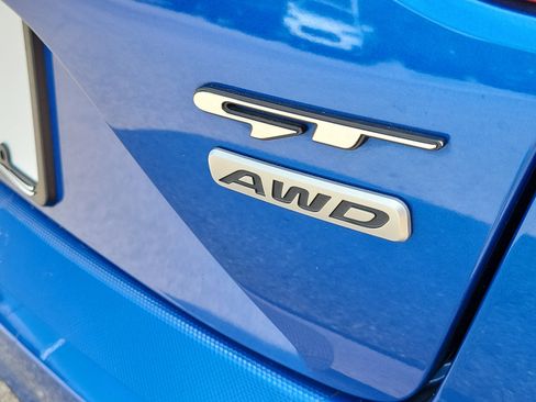 Used 2018 Kia Stinger GT2 AWD/4WD image 11