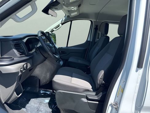Used 2026 Ford Transit 350 XLT RWD image 9