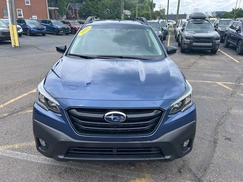 Used 2021 Subaru Outback Onyx Edition XT AWD/4WD image 2