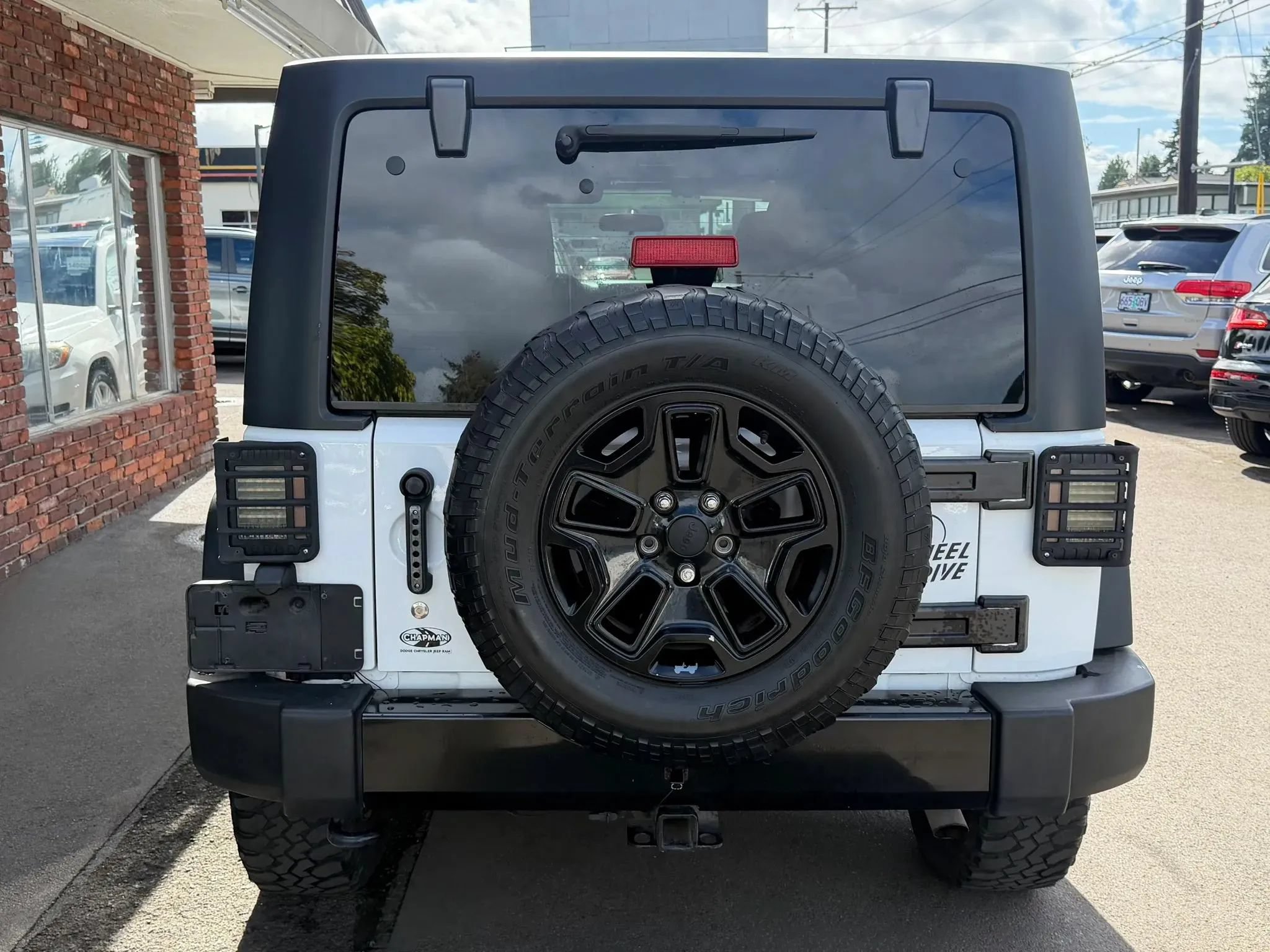 Used 2017 Jeep Wrangler Unlimited Sport AWD/4WD image 4