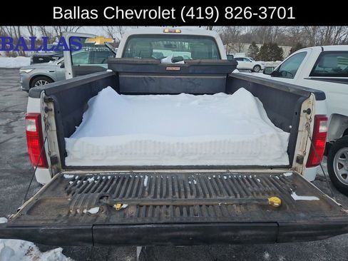 Used 2015 Ford F250 XL w/ Snow Plow Prep Package image 25