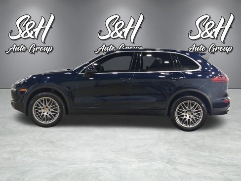 Used 2016 Porsche Cayenne AWD/4WD image 17
