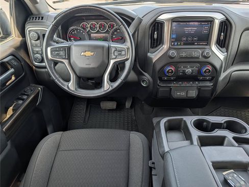 Used 2021 Chevrolet Silverado 1500 LT w/ Z71 Off-Road Package AWD/4WD image 30