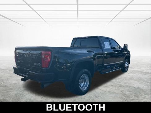 Used 2025 Chevrolet Silverado 3500 High Country w/ High Country Premium Package image 5