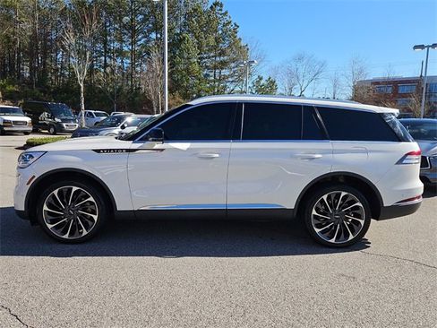 Used 2020 Lincoln Aviator Reserve w/ Equipment Group 202A image 2