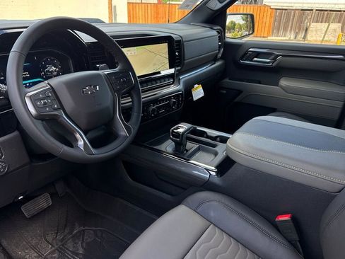 New 2026 Chevrolet Silverado 1500 ZR2 w/ Dark Appearance Package AWD/4WD image 10