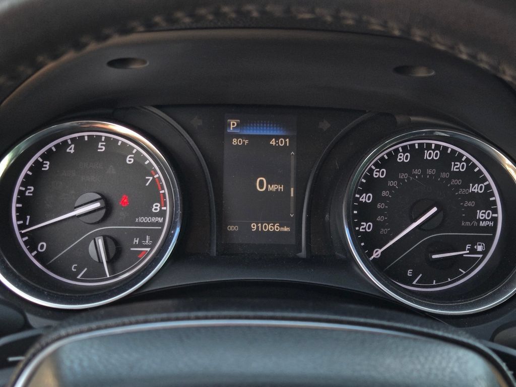 Used 2019 Toyota Camry SE FWD image 24