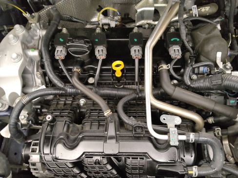 Used 2021 Nissan Rogue S image 30