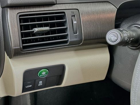 Used 2014 Honda Accord EX-L image 10