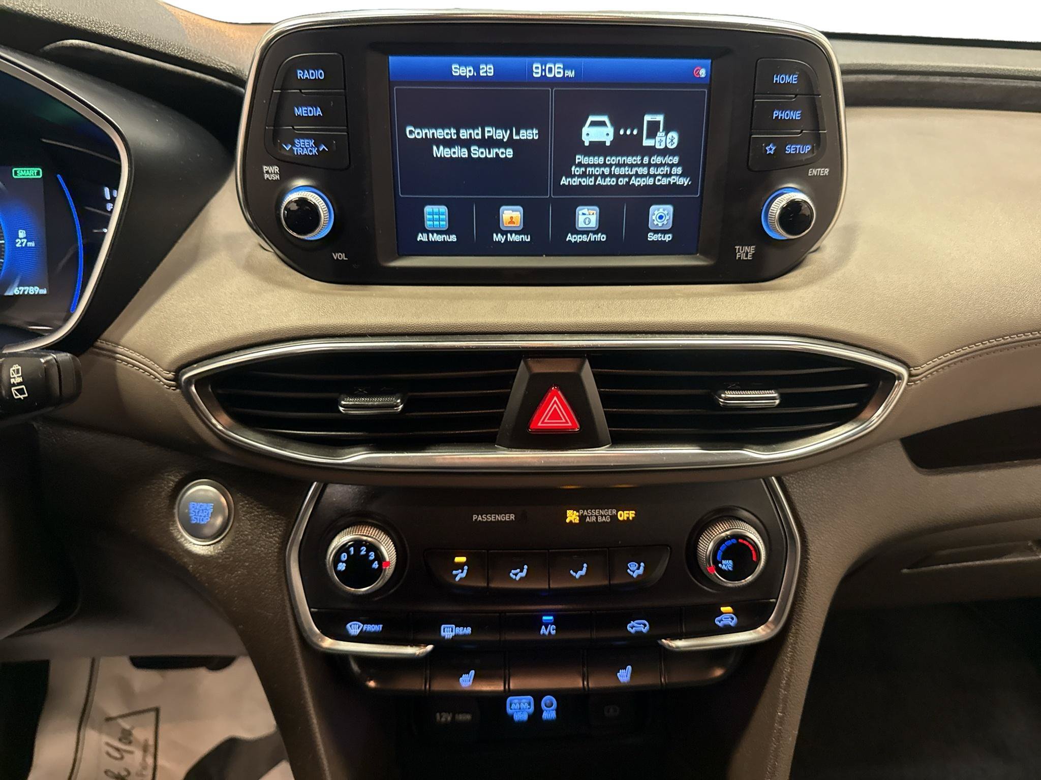 Used 2020 Hyundai Santa Fe SEL AWD/4WD image 13