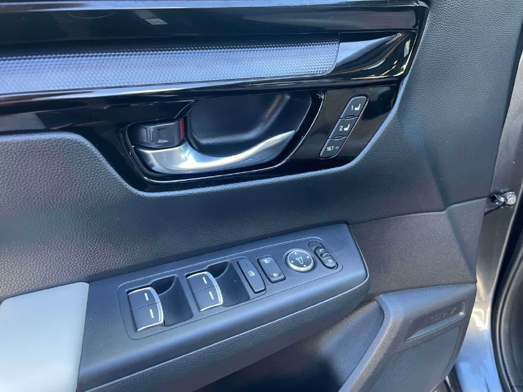 Used 2024 Honda CR-V EX-L image 18